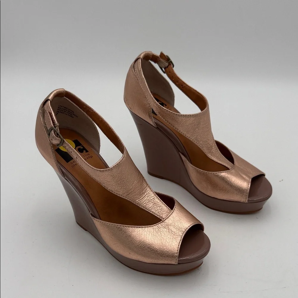 BC Footwear Women Lickety Split Wedge Sandal Elegant Bronze chunky 7 leather Y2K